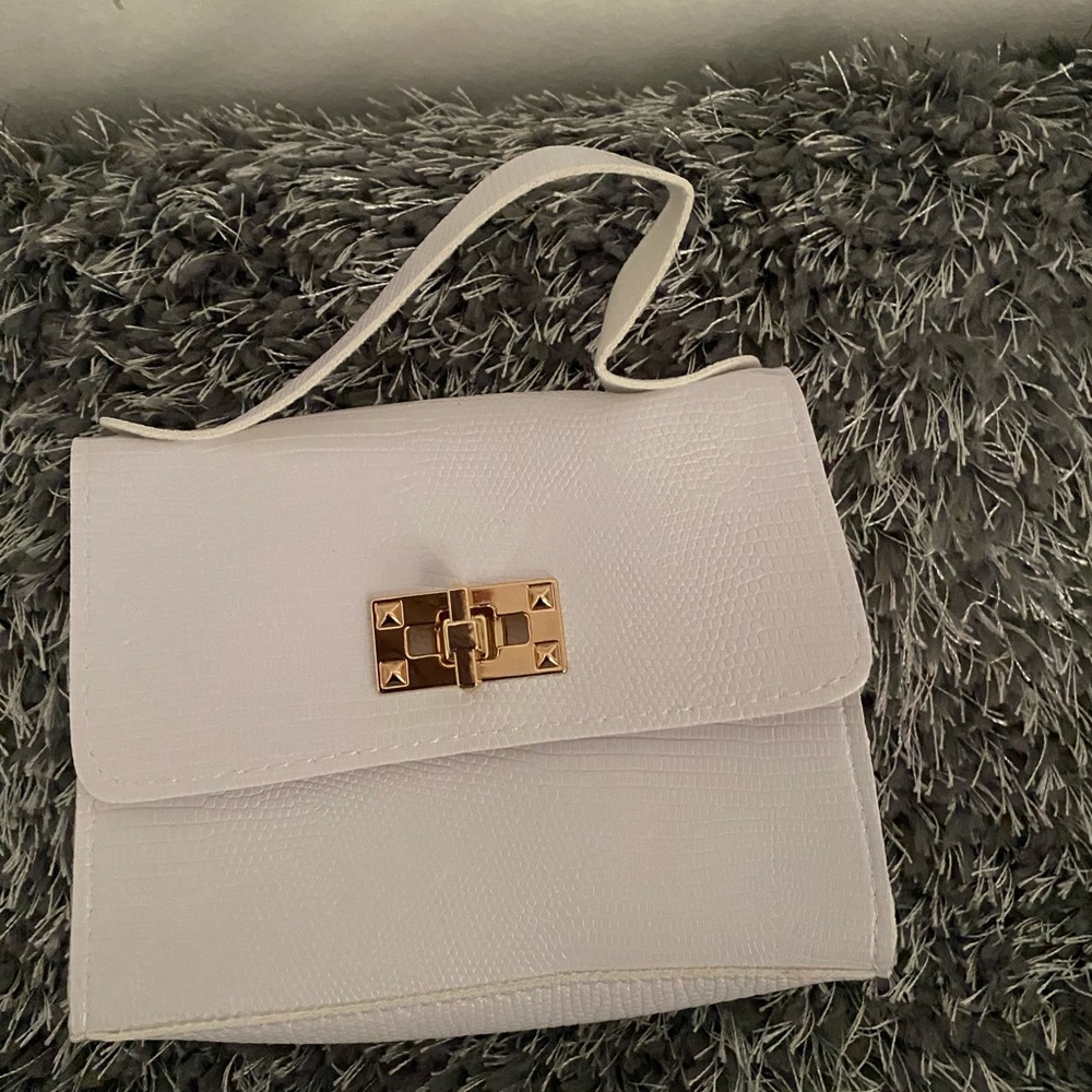Bags - Picture 4 of 6